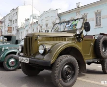 Звездные гости, яркие салюты и много-много красоток: каким мы запомним 301-летие Екатеринбурга