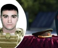 В Каменске-Уральском простятся с военным, погибшим в зоне СВО.